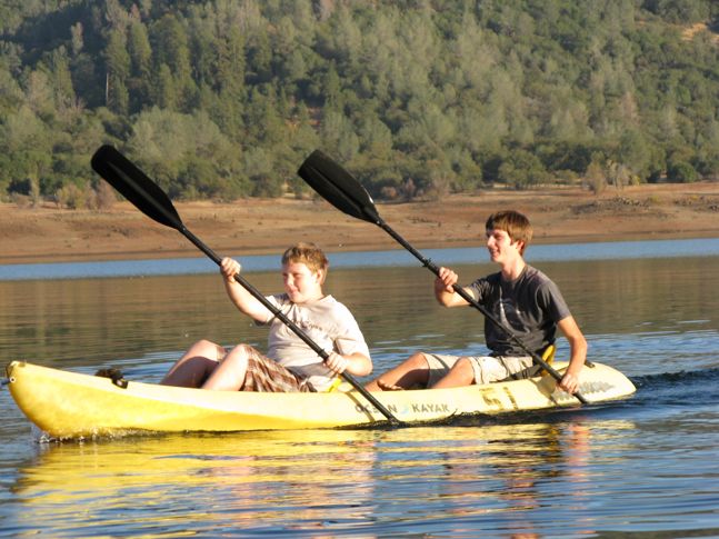 collins lake rental boats